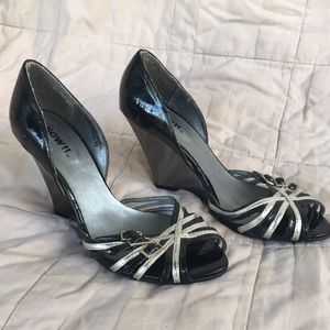 Now!! Black and silver peep toe strappy wedges